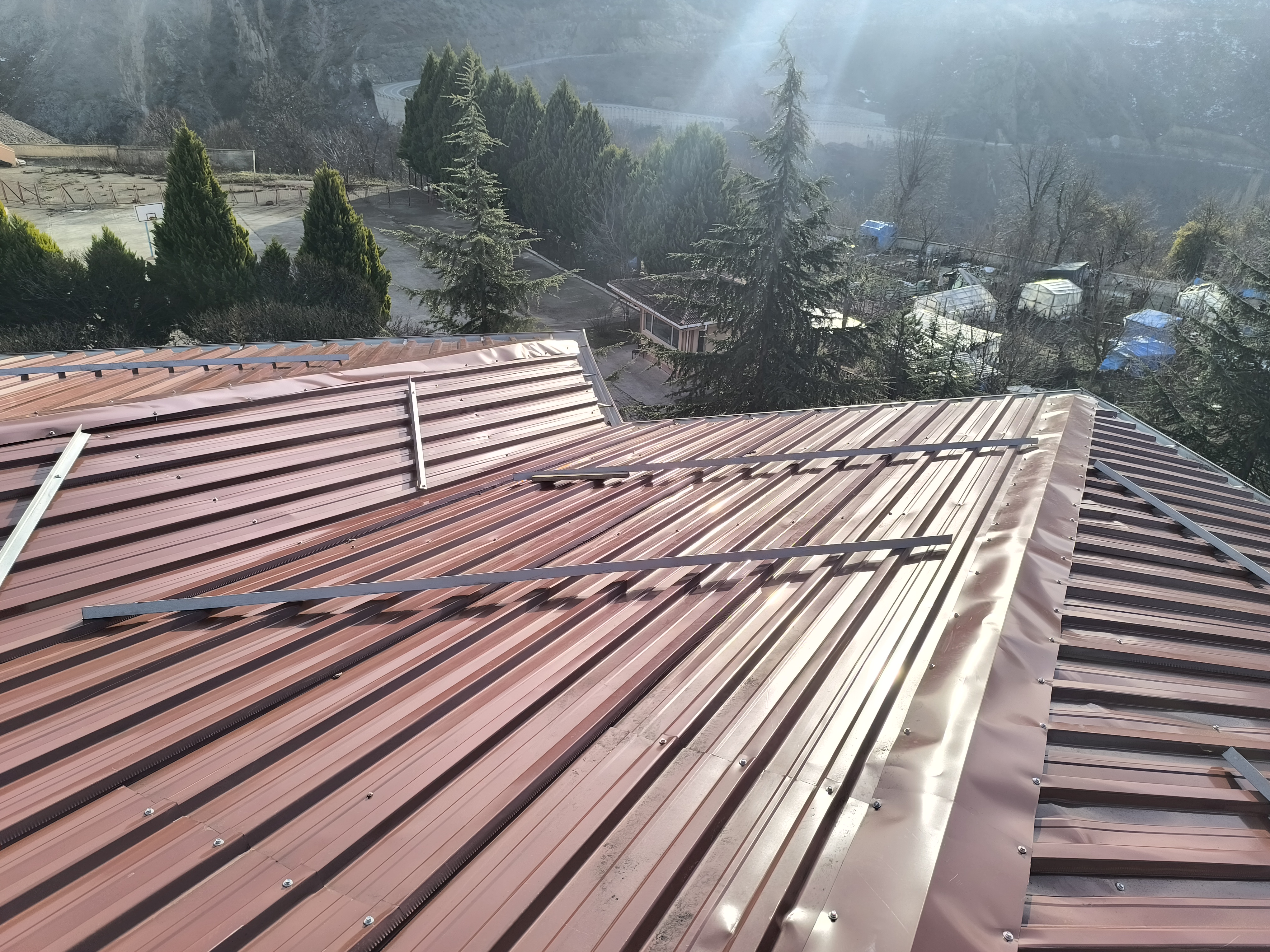 Artvin 4 blok Emniyet Lojmanları Çatı Değişim işi - 2025